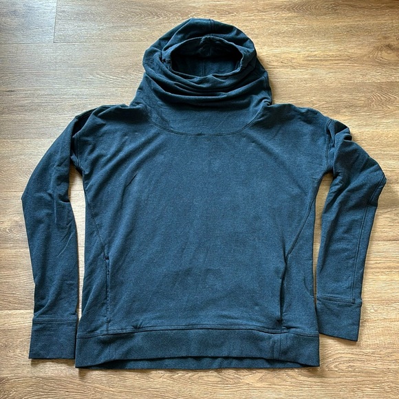 lululemon athletica Tops - Lululemon pullover hoodie. Size 12.